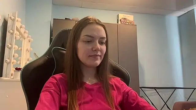 AndreeMerryman online show from 04-12-26, 06:40