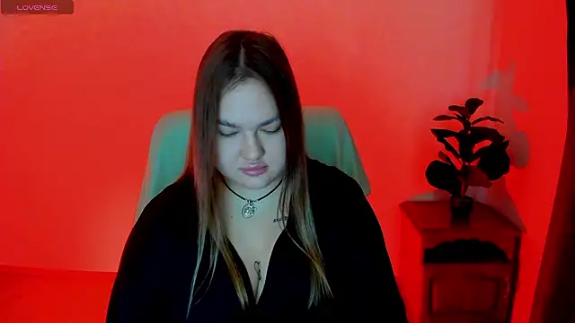 Snapshot of Sofiawetsweet chatting on 02-20-26, 07:21 Sofiawetsweet online show from 02-20-26, 07:21