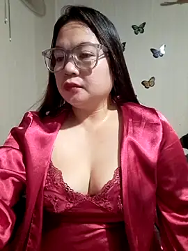 Snapshot of Zyramae_25 chatting on 06-12-26, 11:42 Zyramae 25 online show from 06-12-26, 11:42