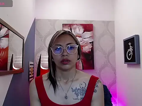 Liaaa Seraaph online show from 02-11-26, 01:38