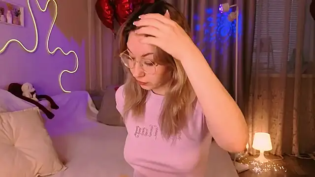 lusciousslily online show from 02-26-26, 01:37