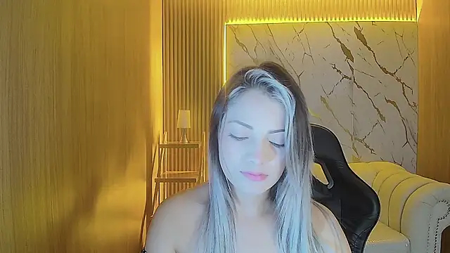 Snapshot of sofia_nova_tf chatting on 02-07-26, 01:37 sofia nova tf online show from 02-07-26, 01:37