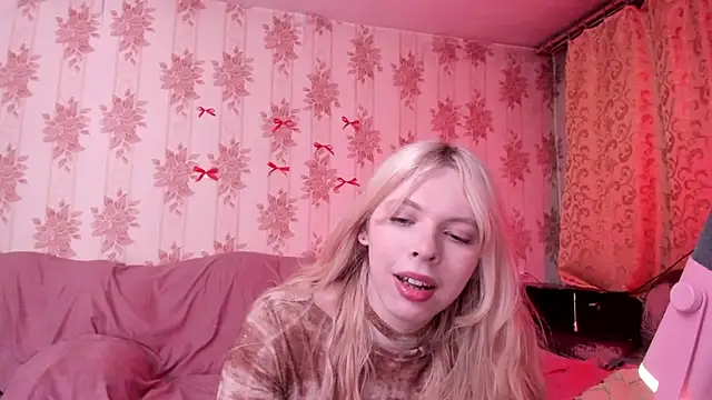 Cutie Bambi online show from 03-06-26, 11:06