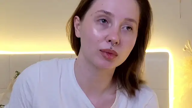 Snapshot of CandiceKingzzz chatting on 02-22-26, 03:43 CandiceKingzzz online show from 02-22-26, 03:43