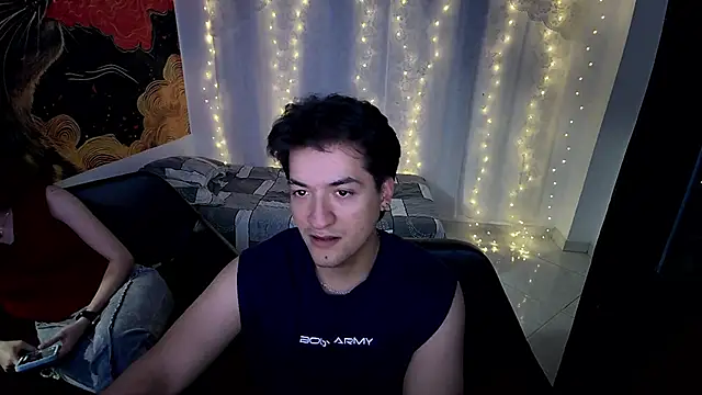Snapshot of RoseSinsDonViktor chatting on 04-21-26, 02:04 RoseSinsDonViktor online show from 04-21-26, 02:04