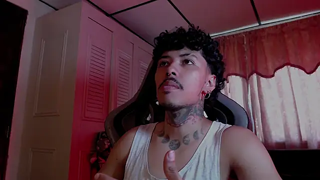 D3v1L88 online show from 02-07-26, 05:16