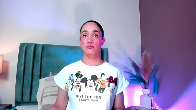 Snapshot of CelesteQueeen chatting on 02-18-26, 11:50 CelesteQueeen online show from 02-18-26, 11:50