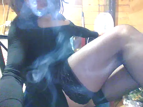 Snapshot of Luanatrav1 chatting on 02-24-26, 12:19 Luanatrav1 online show from 02-24-26, 12:19