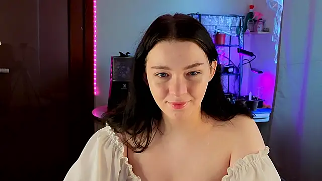 Doll lira online show from 02-04-26, 11:27