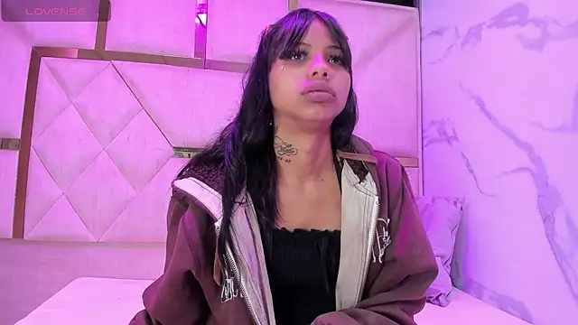 Snapshot of KendallArdent chatting on 02-26-26, 01:54 KendallArdent online show from 02-26-26, 01:54