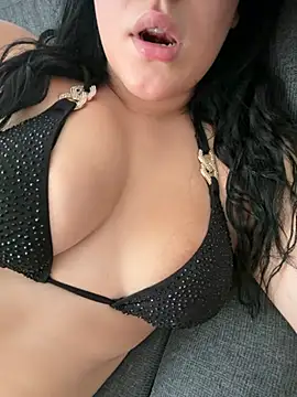 Snapshot of turkishmamacita chatting on 07-03-26, 11:27 turkishmamacita online show from 07-03-26, 11:27