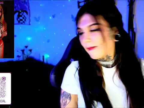 Zoeee 001 online show from 04-02-26, 06:22