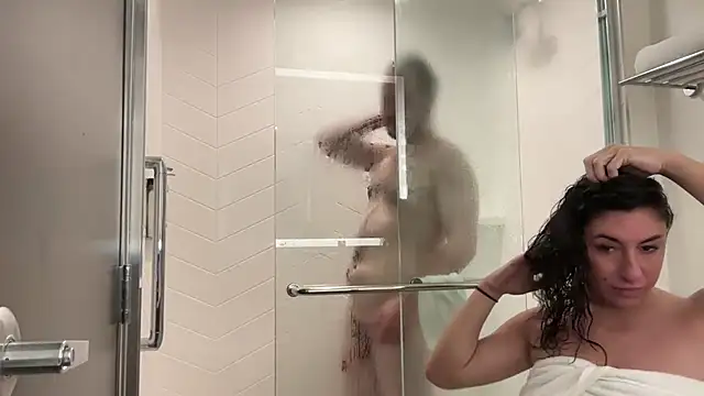 mr mrs glitter online show from 04-29-26, 04:05