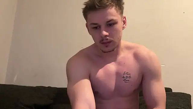 Snapshot of Lucas328706 chatting on 02-13-26, 10:22 Lucas328706 online show from 02-13-26, 10:22