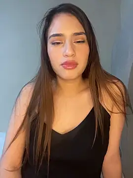 Snapshot of romyamo chatting on 02-15-26, 07:16 romyamo online show from 02-15-26, 07:16