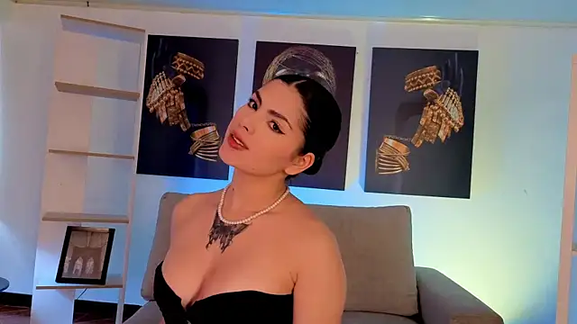 Snapshot of butterflyx39 chatting on 06-19-26, 04:44 butterflyx39 online show from 06-19-26, 04:44