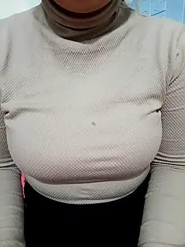 Snapshot of Tulip_ii chatting on 02-04-26, 12:16 Tulip ii online show from 02-04-26, 12:16