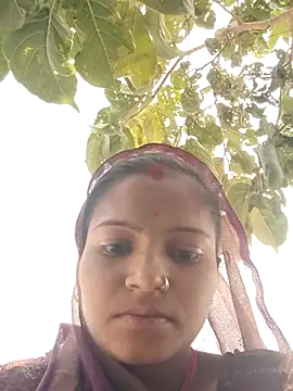 Snapshot of Gungun_thakur chatting on 02-27-26, 06:24 Gungun thakur online show from 02-27-26, 06:24