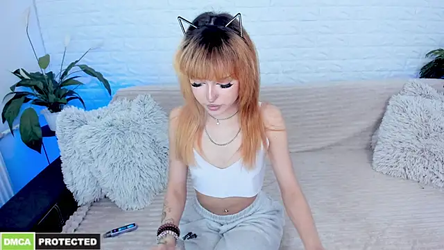   Amiraa online show from 04-04-26, 10:57