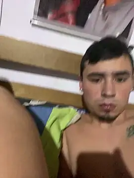 ChloeandAdam online show from 04-01-26, 12:22