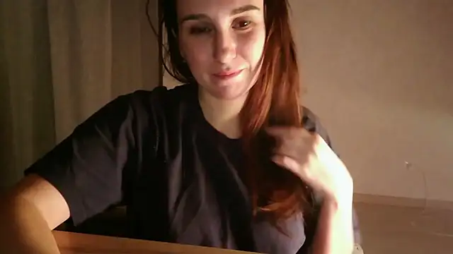 Snapshot of Xtraem_Crush chatting on 02-12-26, 09:21 Xtraem Crush online show from 02-12-26, 09:21