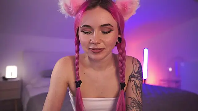 Sarah Pink online show from 03-09-25, 05:28