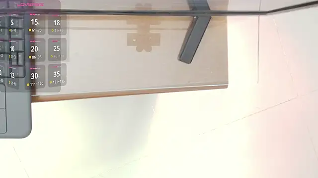 Snapshot of Karla_94 chatting on 03-03-26, 03:23 Karla 94 online show from 03-03-26, 03:23