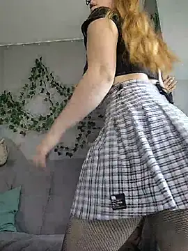 Snapshot of Mira-Werner chatting on 06-24-26, 04:00 Mira-Werner online show from 06-24-26, 04:00