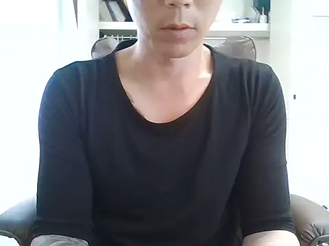 K0U-123 online show from 06-16-26, 07:33