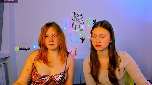 Snapshot of arianaa_cat chatting on 02-28-26, 07:37 arianaa cat online show from 02-28-26, 07:37