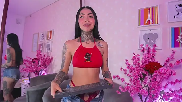 Ashley Blum  online show from 02-27-26, 12:49