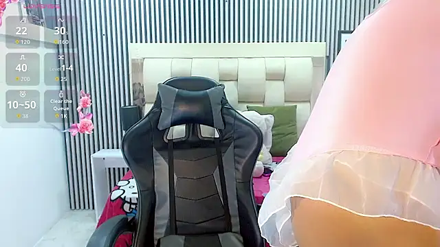 Sophia Valentina online show from 02-19-26, 12:56