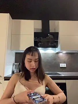 Just-Lilly online show from 03-27-26, 01:00