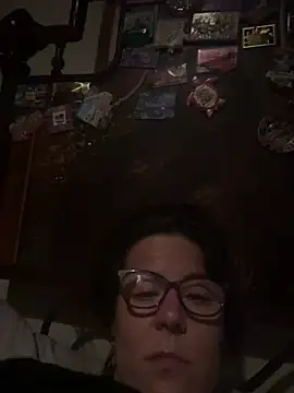 Snapshot of missgirl88 chatting on 03-01-26, 03:19 missgirl88 online show from 03-01-26, 03:19