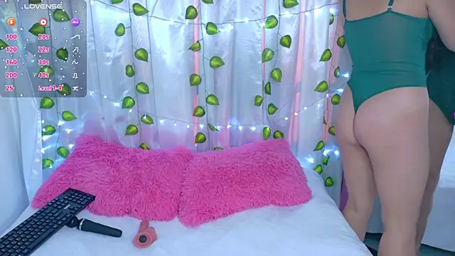 Snapshot of AlannaSmiless chatting on 03-01-26, 12:51 AlannaSmiless online show from 03-01-26, 12:51