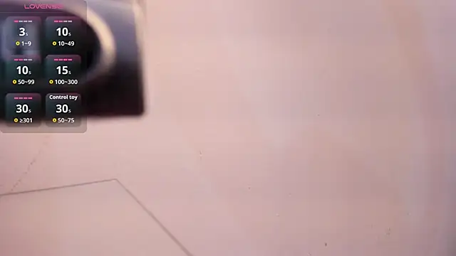 Lucia velez online show from 02-09-26, 02:26