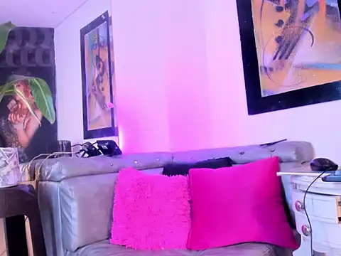 Ciara HotTs online show from 05-27-26, 11:40