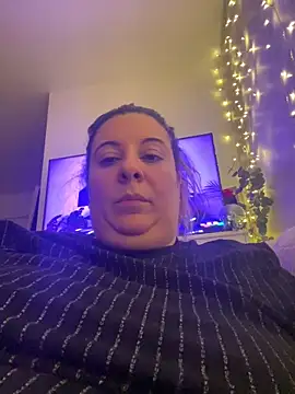 JasmineGlow7 online show from 05-26-26, 10:06