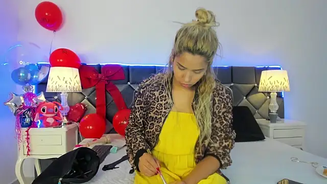  Giorgiina  online show from 02-10-26, 12:09