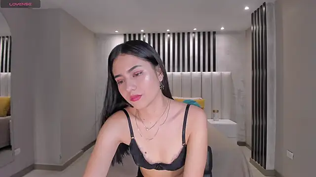 LucieMartin online show from 03-03-26, 07:31