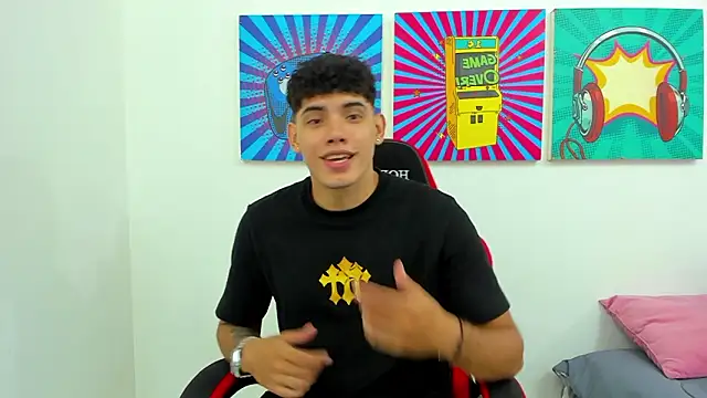 Snapshot of justin_payn14 chatting on 03-03-26, 02:12 justin payn14 online show from 03-03-26, 02:12