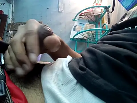 Snapshot of bigbooietx chatting on 02-26-26, 02:27 bigbooietx online show from 02-26-26, 02:27