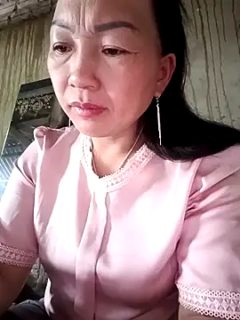 Snapshot of baby_112233 chatting on 04-21-26, 12:12 baby 112233 online show from 04-21-26, 12:12