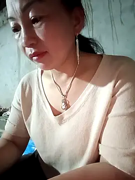 Snapshot of baby_112233 chatting on 04-21-26, 10:45 baby 112233 online show from 04-21-26, 10:45