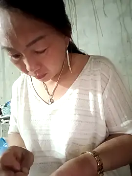 Snapshot of baby_112233 chatting on 04-22-26, 10:50 baby 112233 online show from 04-22-26, 10:50