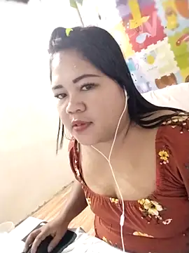 Snapshot of biggbooty15 chatting on 02-04-26, 10:32 biggbooty15 online show from 02-04-26, 10:32