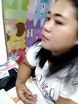 Snapshot of biggbooty15 chatting on 02-17-26, 05:41 biggbooty15 online show from 02-17-26, 05:41