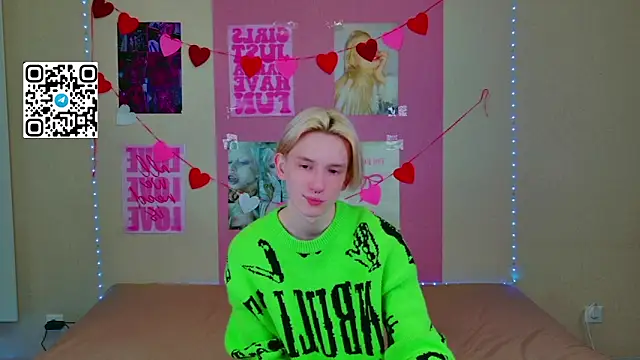 Snapshot of Ron_Vilss chatting on 02-20-26, 06:26 Ron Vilss online show from 02-20-26, 06:26