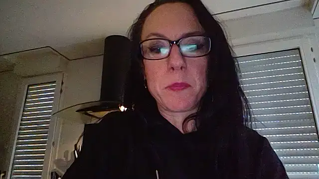 Snapshot of FITGIRL-MAEVA chatting on 02-14-26, 04:26 FITGIRL-MAEVA online show from 02-14-26, 04:26