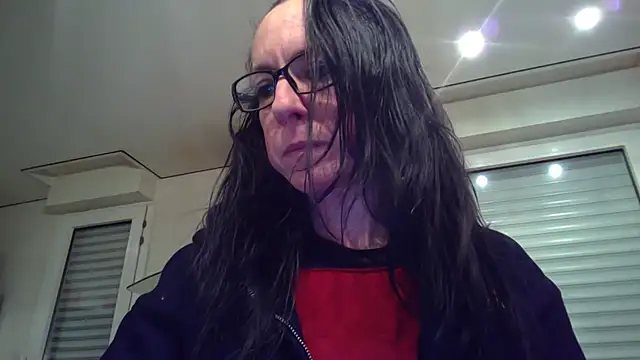 Snapshot of FITGIRL-MAEVA chatting on 02-17-26, 07:31 FITGIRL-MAEVA online show from 02-17-26, 07:31